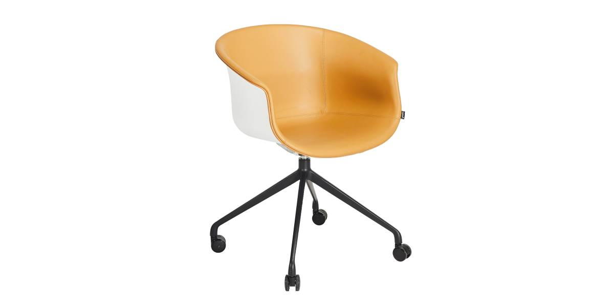 Queen Chair Steelcase