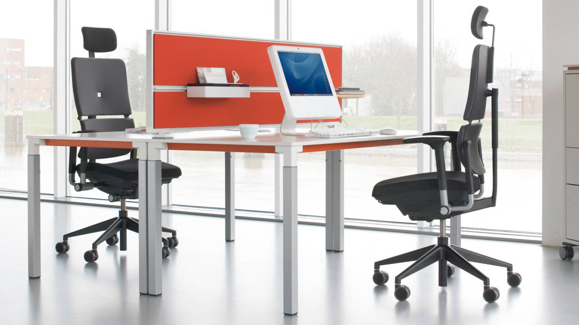 Kalidro Adjustable Workstation Office Desk Steelcase