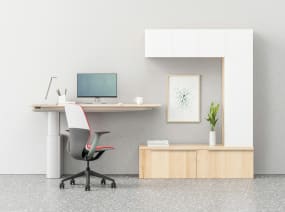 A private office with a Mackinac worksurface paired with a SILQ desk chair