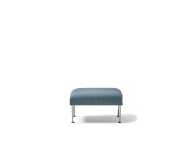 Viccarbe Missiva pouf on white background