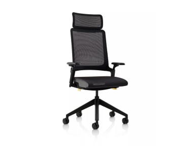 black kirn chair with headrest
