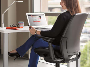 Amia Office chair in environment