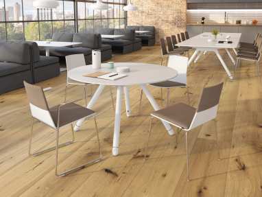 Montara650 Seating environment