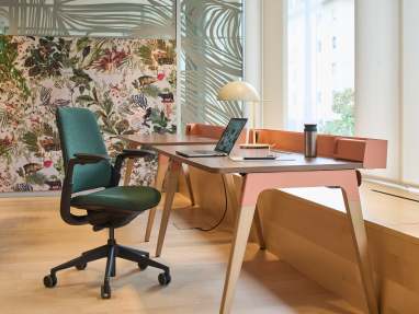 Steelcase Series 1 and Lares desk in Office Environment