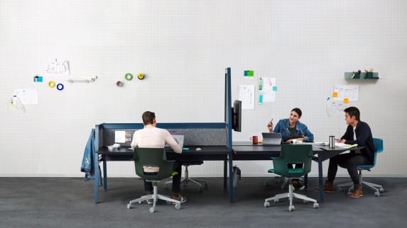 3 people working in a bivi bench