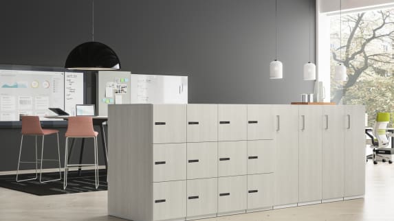 EMEA Share It Keyless Lockers in an office environment