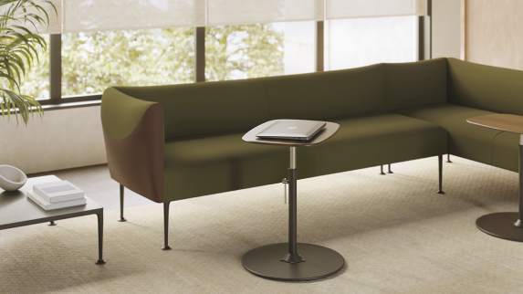 Viccarbe_Vetona low table_Rubén Mateos_Settings_72dpi