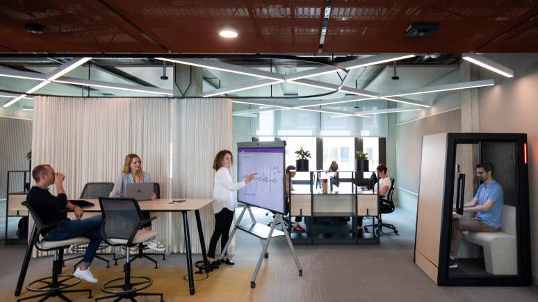 ServiceNow and Steelcase Partner to Redefine the Future of Work in Munich environment