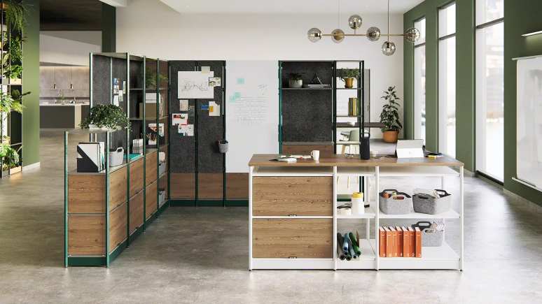 Steelcase Flex Mobile Power in a work environment