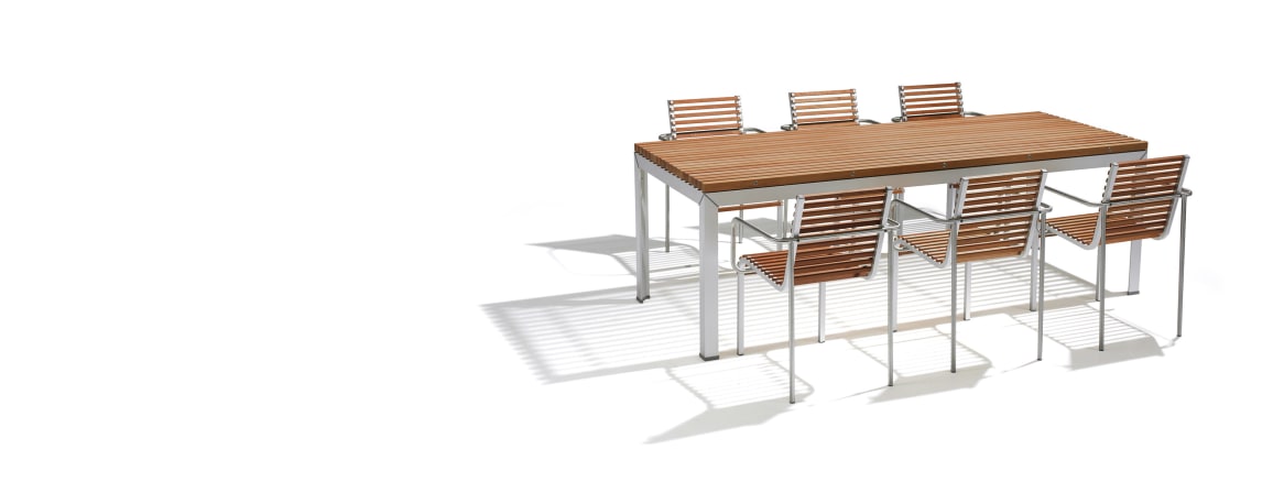 extremis extempore table chair