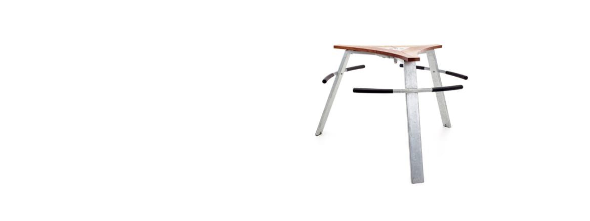 Abachus Standing Table