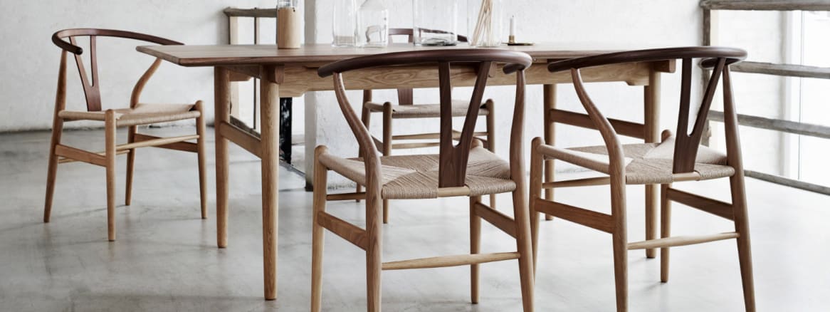 Wishbone Chair, CH327 Dining Table
