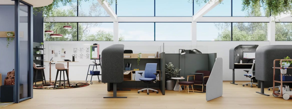 Dedicated hybrid office space design ideas with open hybrid work space, segmented work areas, and office lounge.
