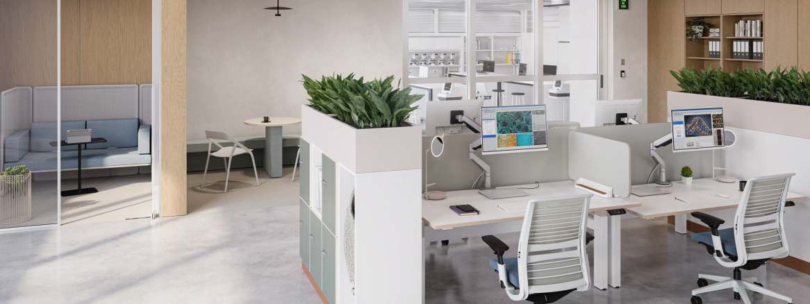 Close-To-Lab Workstations