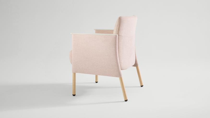 Lounge - Single Chair Upholstered Arm