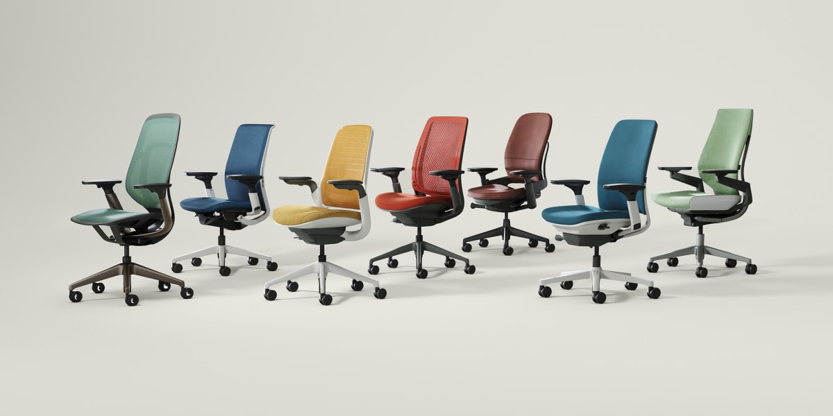 Steelcase Gesture Office Chair - Ergonomic Work Chair with Wheels for  Carpet - Comfortable Office Chair - Intuitive-to-Adjust Chairs for Desk 