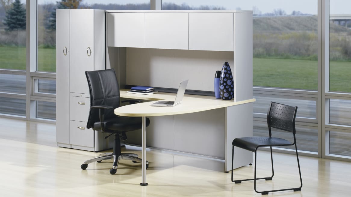 Kick MultiFunctional Desk & Cubicle Workstation Steelcase