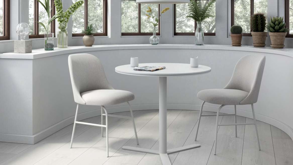 Aleta 4-Leg Wood Base Guest Chair