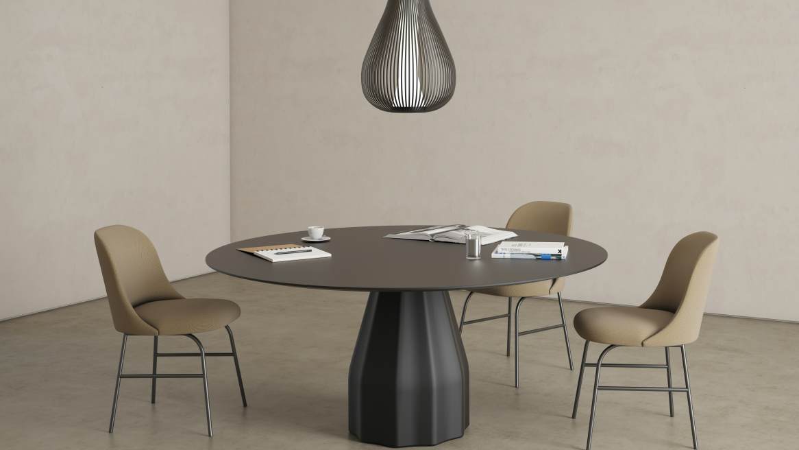 Aleta 4-Leg Wood Base Guest Chair