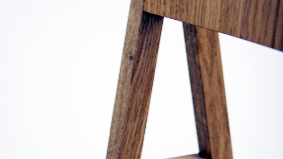 Frame chair detail