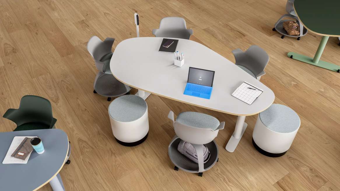 Elbrook Collaborative Table