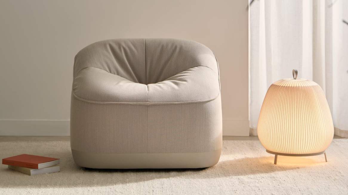 Cubow Lounge - Fixed Base