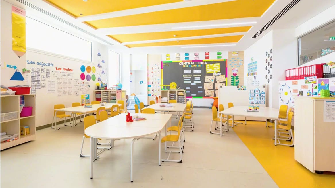 Vanerum SEED chairs in a classroom environment