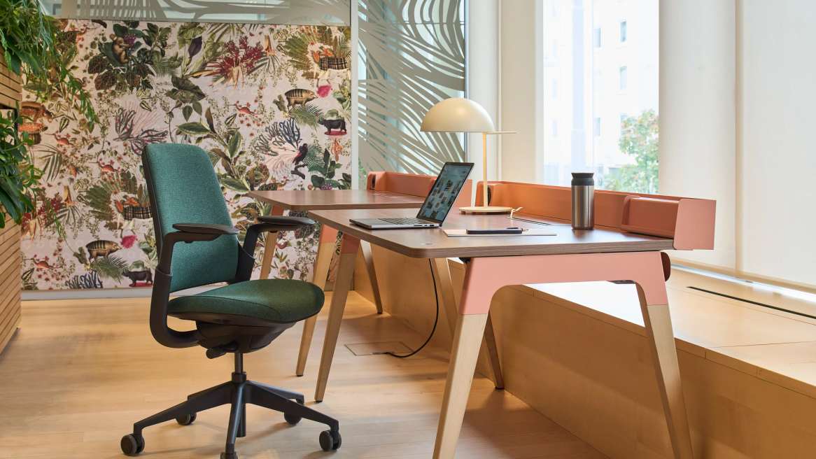 Steelcase Series 1 and Lares desk in Office Environment