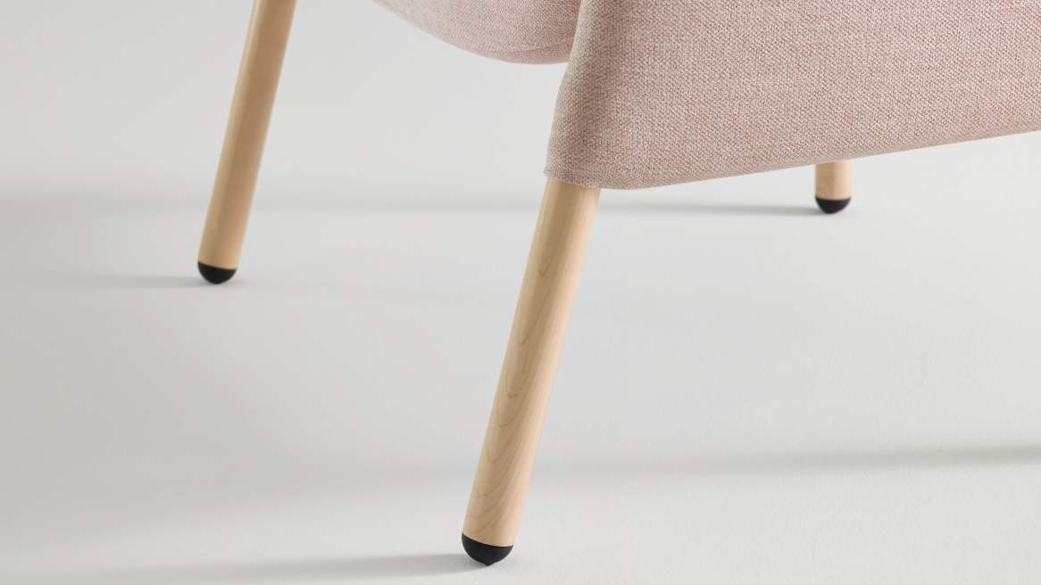 Lounge - Single Chair Upholstered Arm