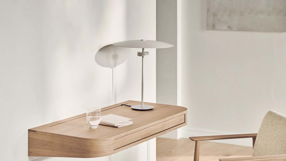 BOLIA Reflection Lighting Lamp on a desk