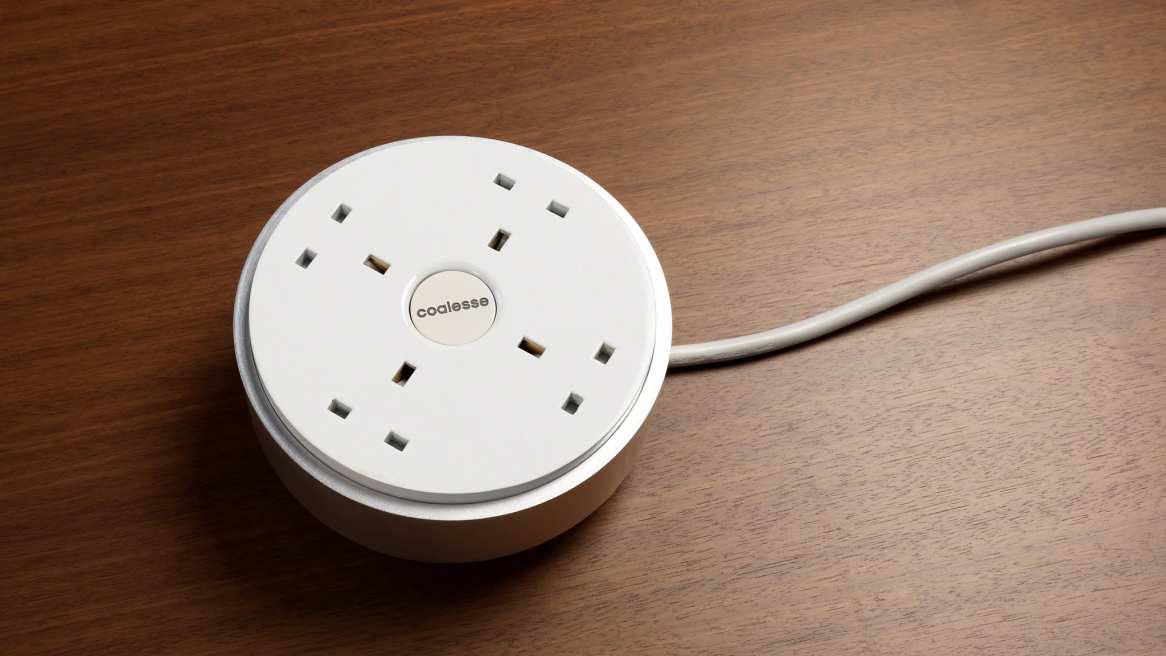 Coalesse PowerPod on Desk environment image