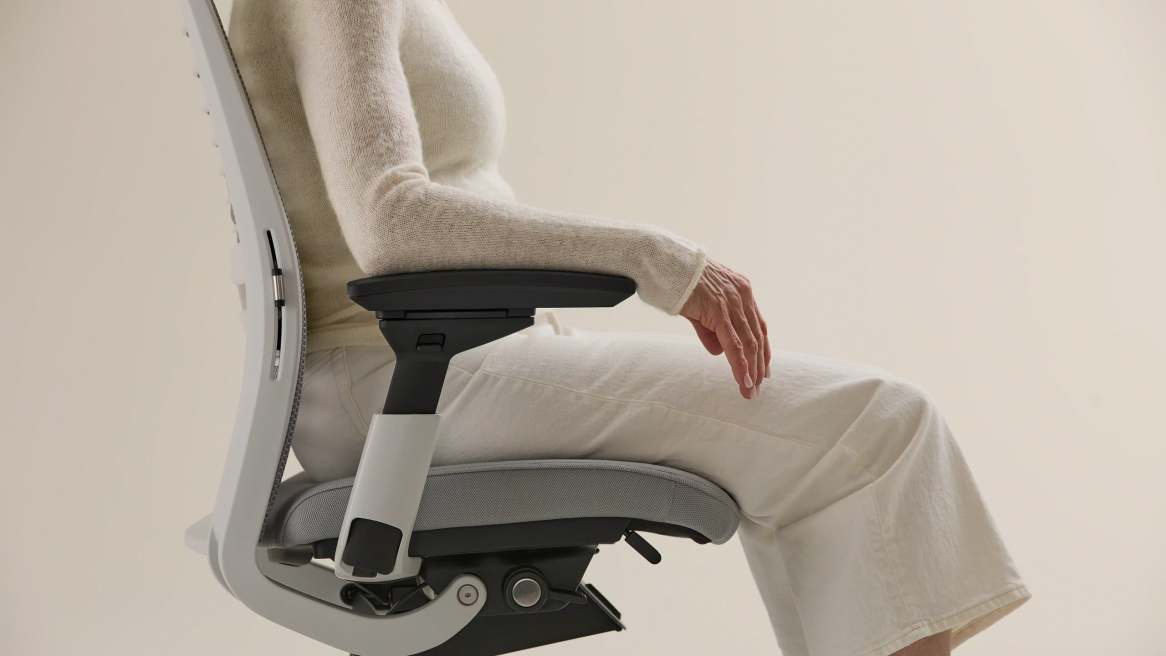 Ergonomic chair