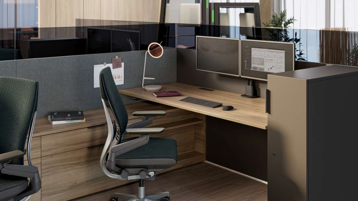 Aisla Financial Services Workstations Alt Angle