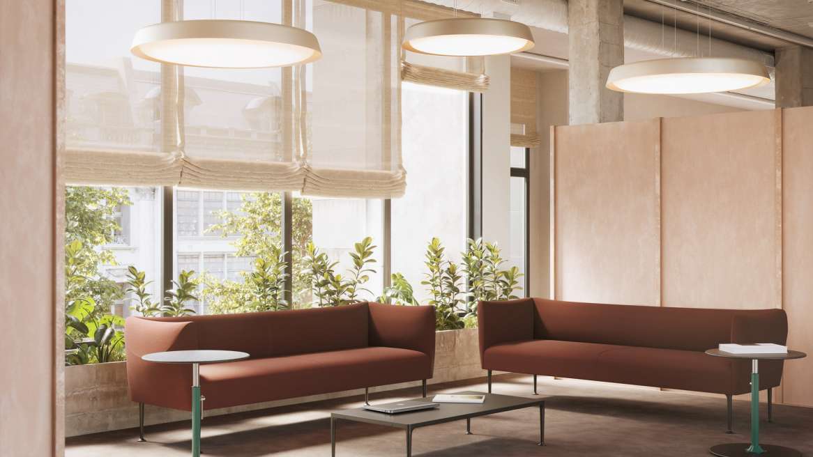 Viccarbe Missiva Sofa