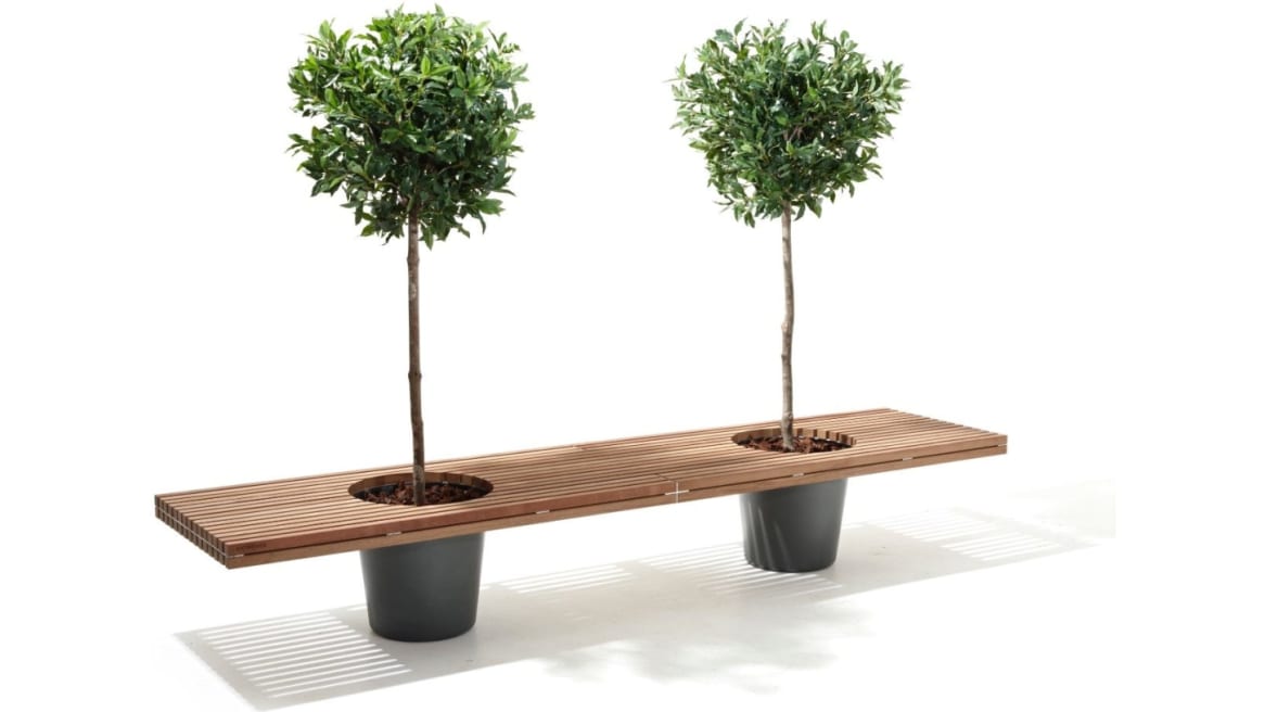 Romeo + Juliet Bench seating