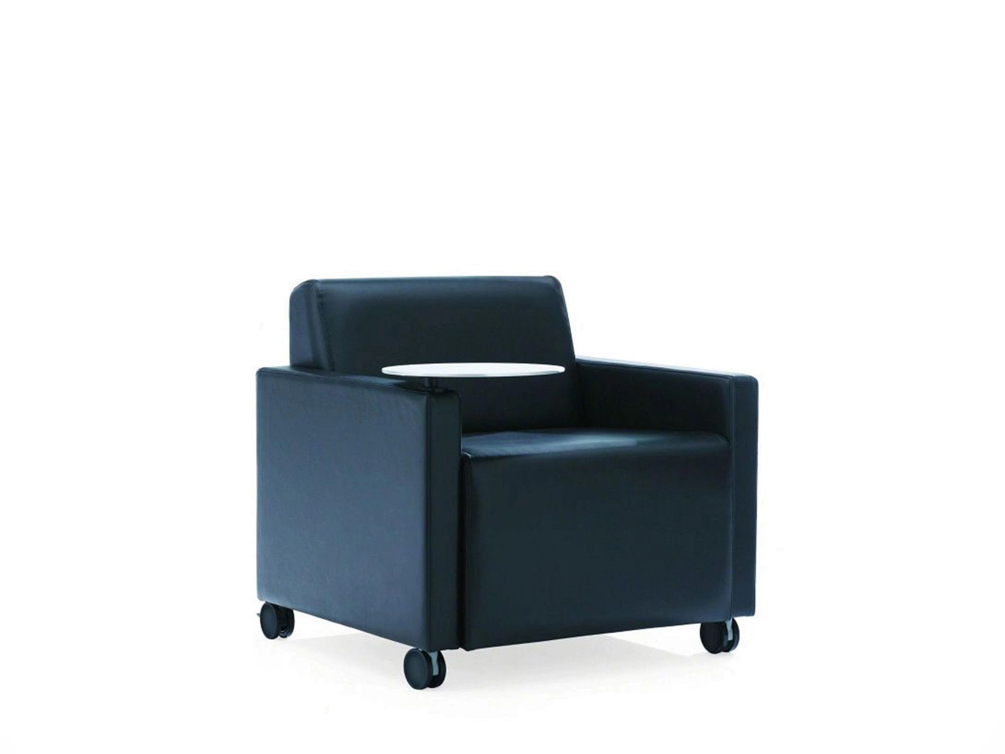 https://images.steelcase.com/image/upload/v1627001460/www.steelcase.com/2021/07/23/21-0161361-1.jpg